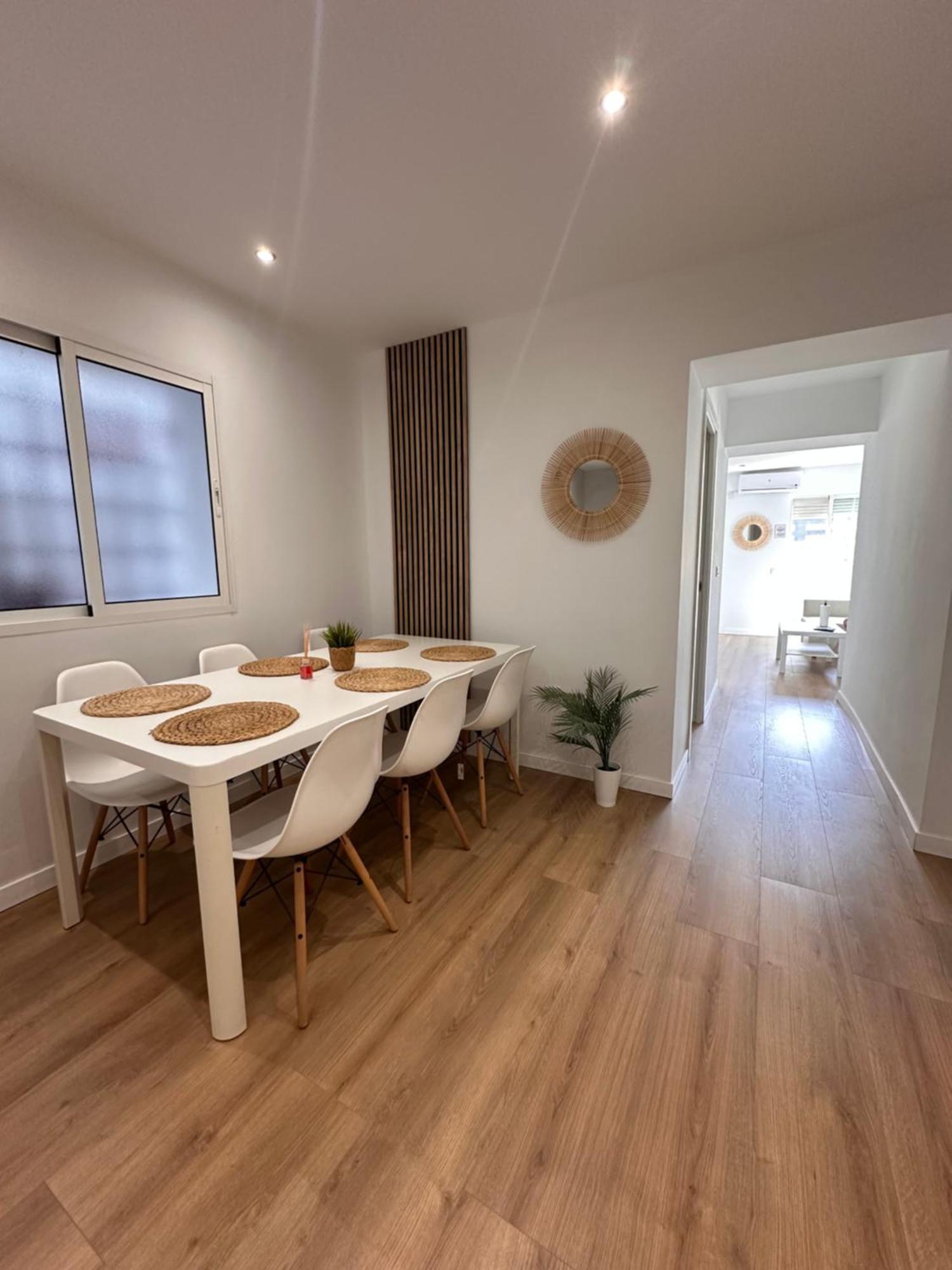 Apartament Claveles De Luxe Malaga Zewnętrze zdjęcie